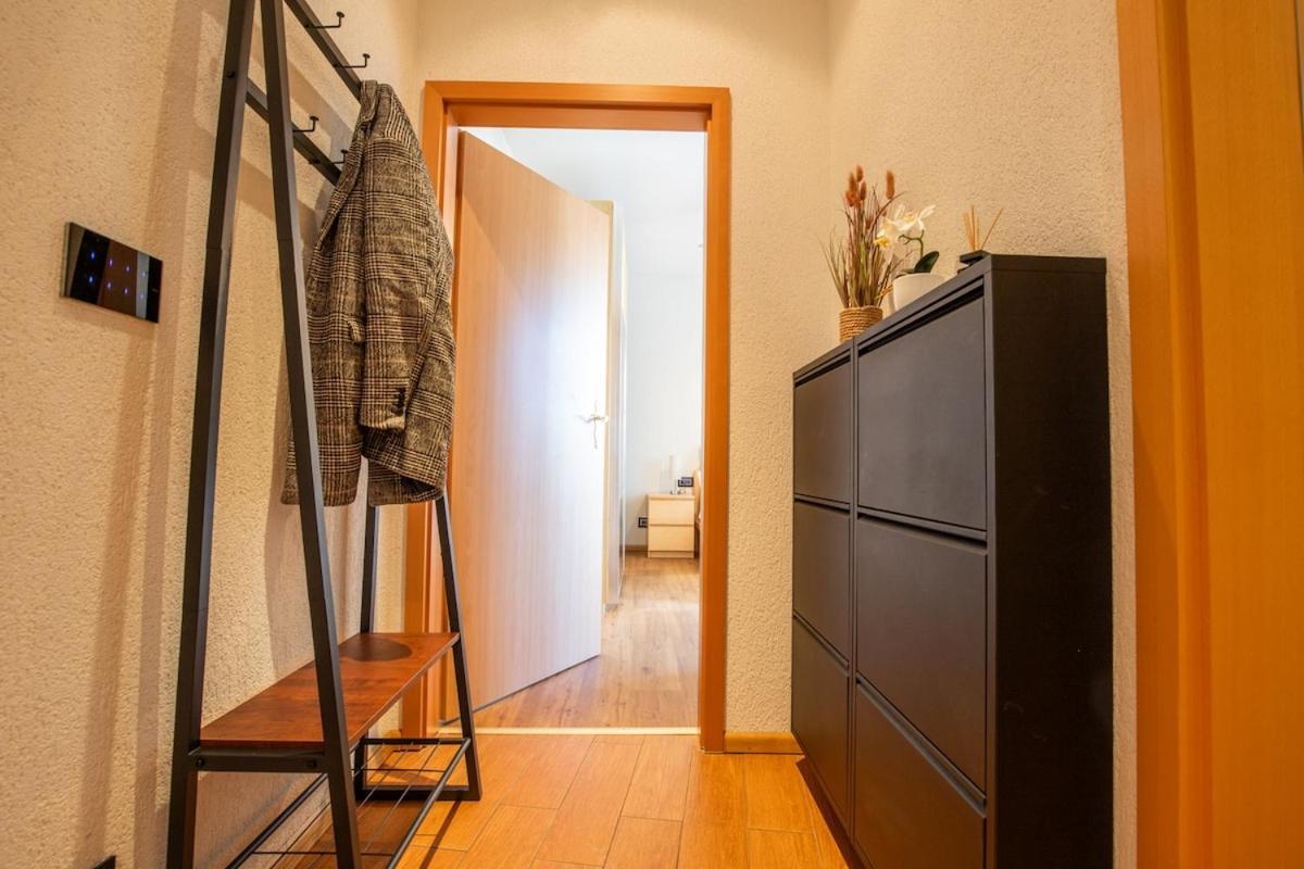 Special Roger F Rabbit 2 Apartment, Roche Towers, 10-star Appartement Bazel