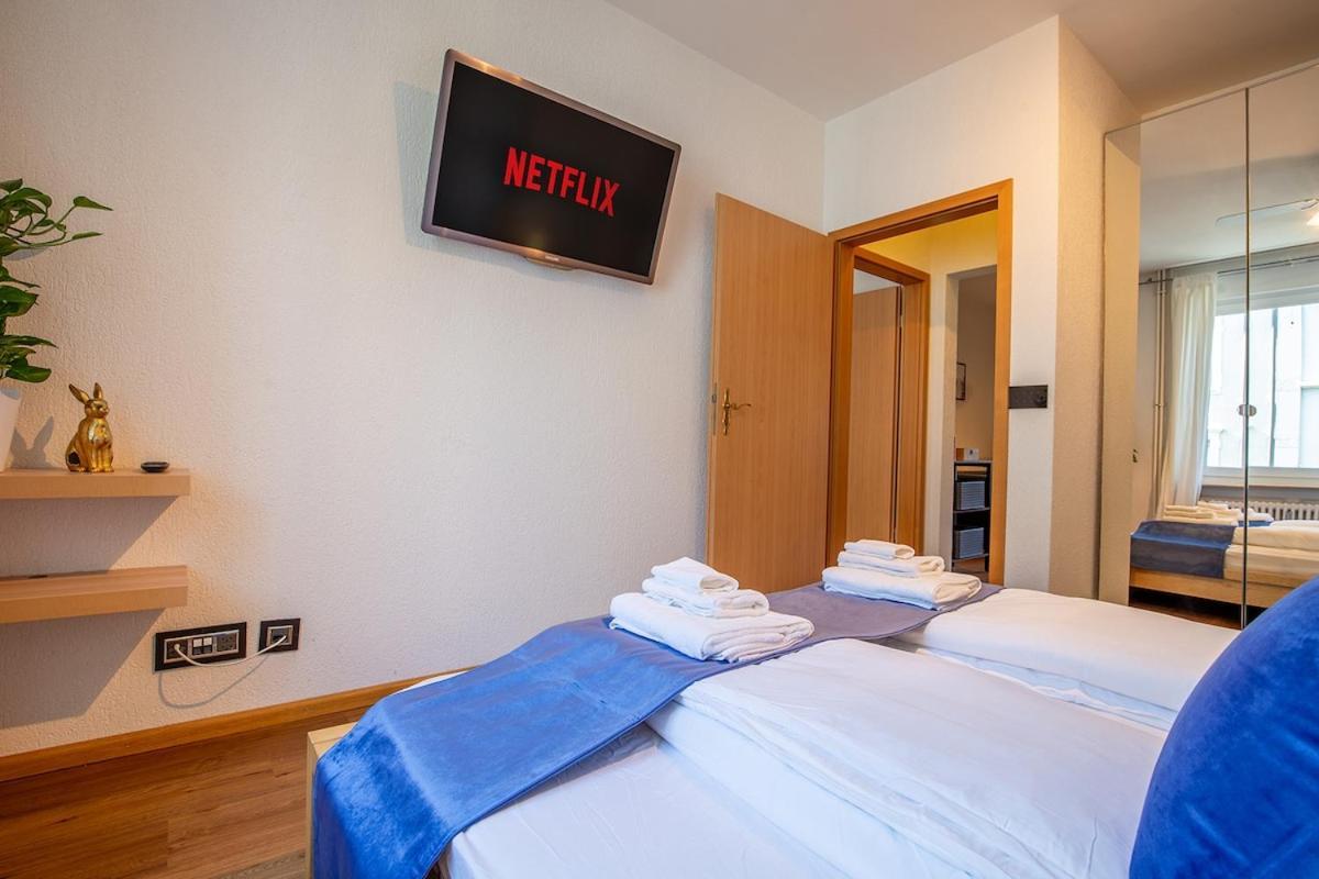 Appartement Special Roger F Rabbit 2 Apartment, Roche Towers, 10-star *