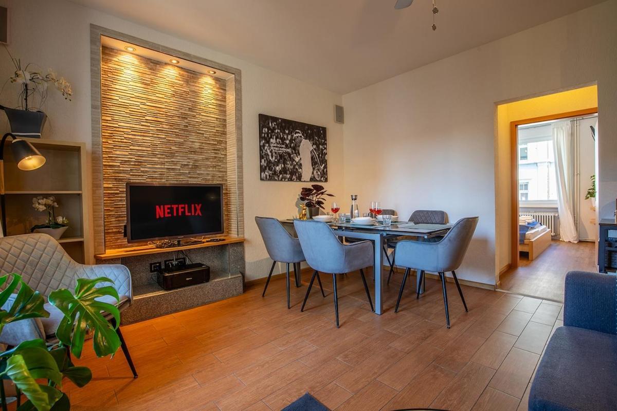 Special Roger F Rabbit 2 Apartment, Roche Towers, 10-star Appartement *