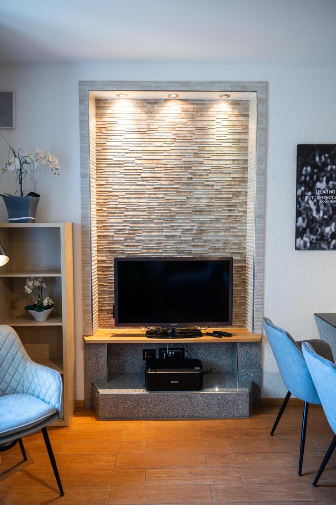Appartement Special Roger F Rabbit 2 Apartment, Roche Towers, 10-star Bazel
