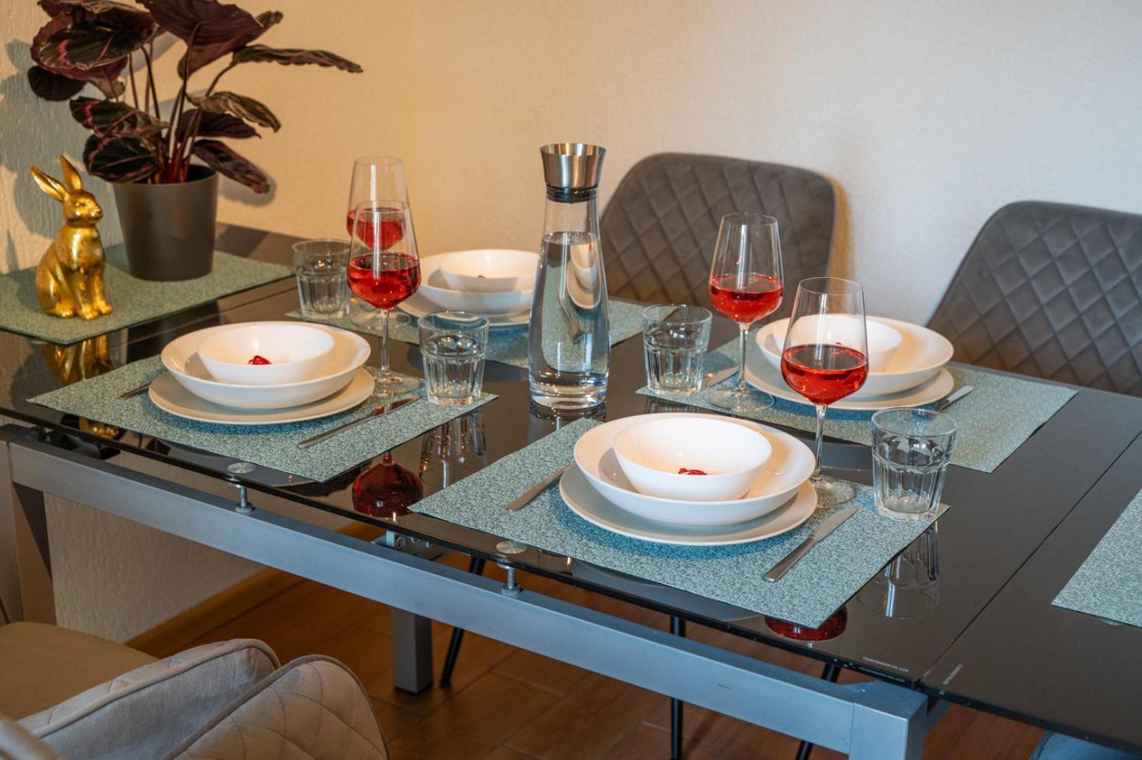 Appartement Special Roger F Rabbit 2 Apartment, Roche Towers, 10-star Bazel